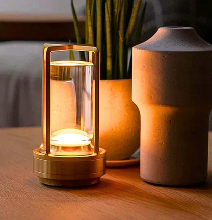 Lumière d'Orée – Trådlös designlampa i kristall och metall