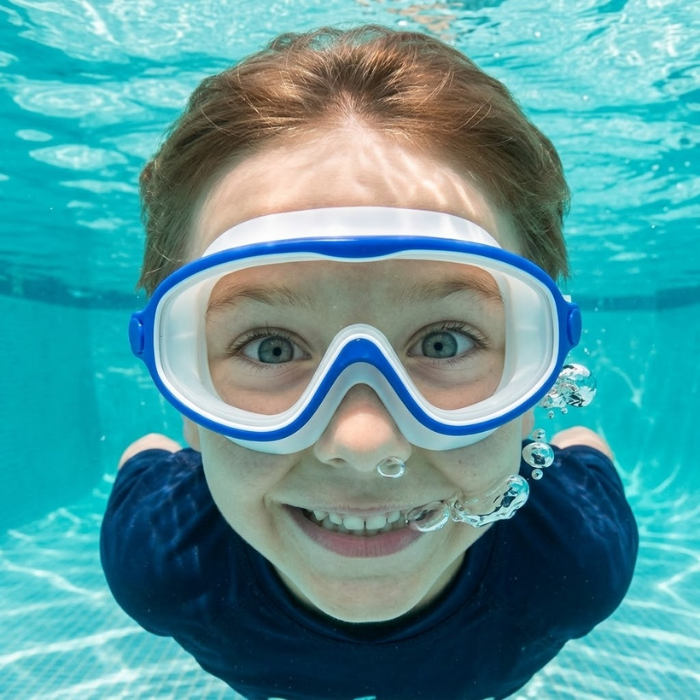 AquaStar™ – Bekväma Simglasögon för Små Vattenälskare